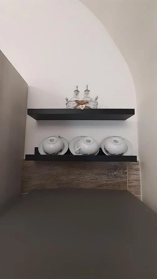 Casa Serravalle Aeroporto di Catania Fontana Rossa